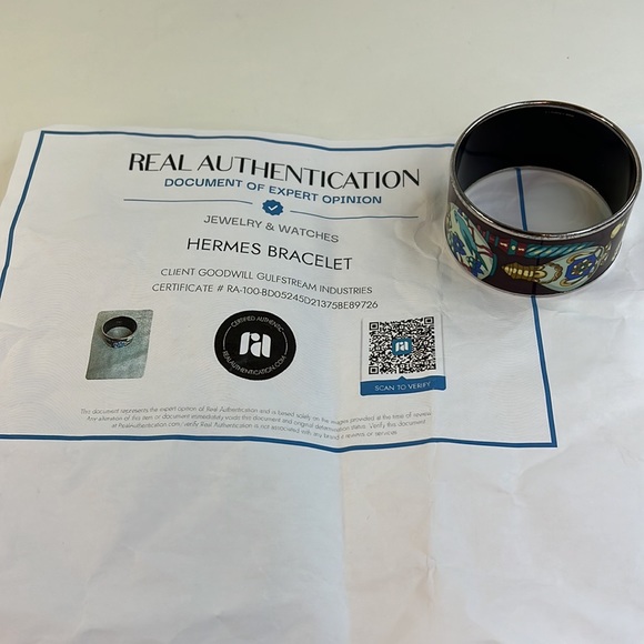 Hermes Extra Wide Bangle Enamel Bangle Size XS w/COA - Picture 10 of 10